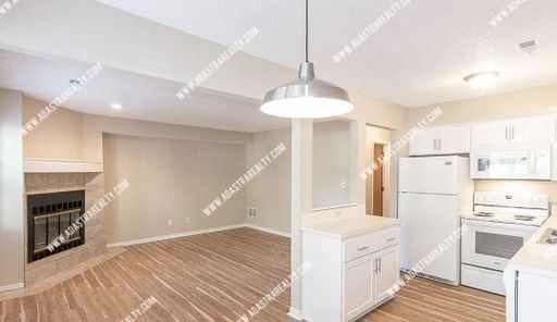 318 Birch Ln,, Lawrence, KS 66044