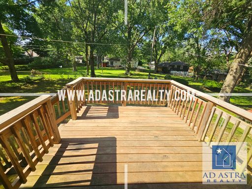 6004 E 98th St,, Kansas City, MO 64134