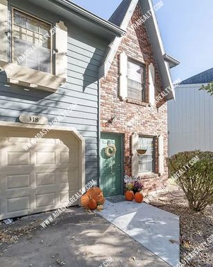 318 Birch Ln,, Lawrence, KS 66044