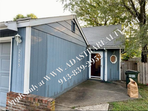  2505 Ponderosa Dr,, Lawrence, KS 66046