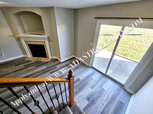 917 SW Imperial Ln,, Blue Springs, MO 64064