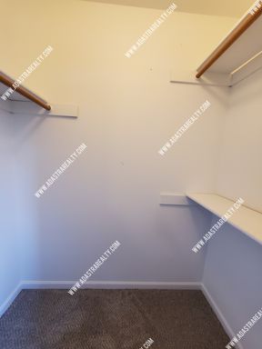 304 N 9th St,, Unit B, Louisburg, KS 66053