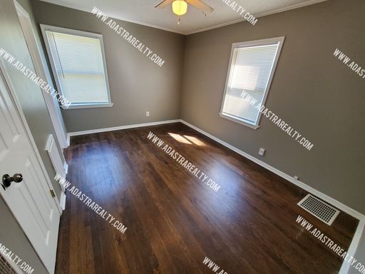 11121 E 56th Ter,, Raytown, MO 64133-2924