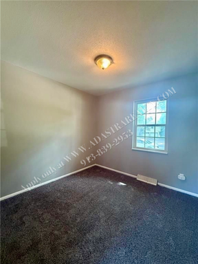 7718 E. 90th Ter,, Kansas City, MO 64138