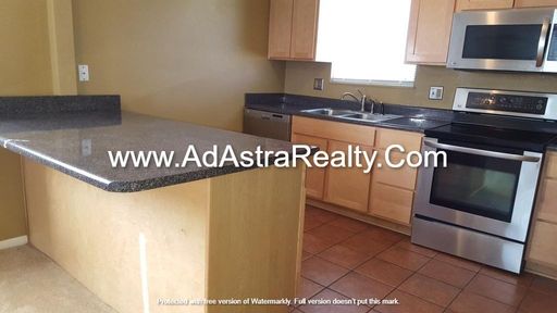 1924 E 97th St,, Kansas City, MO 64131