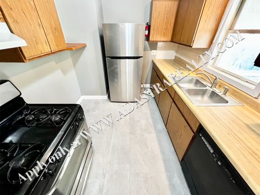 4808 Appleton Ave,, Kansas City, MO 64133-2327