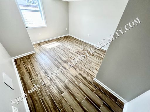6044 Pflumm Rd,, Shawnee, KS 66216