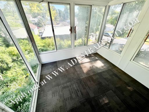 9600 E 18th St,, Independence, MO 64052