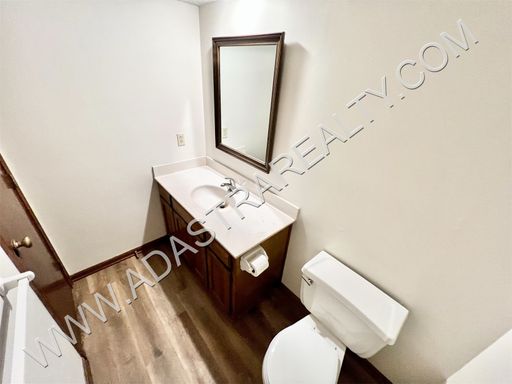 6628 W 149th Ter,, Overland Park, KS 66223