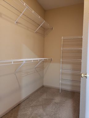 581 Woodson Ln,, Gardner, KS 66030