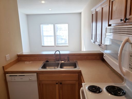 581 Woodson Ln,, Gardner, KS 66030