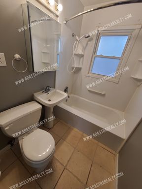 9909 Wheeling Ave,, Kansas City, MO 64134-1271