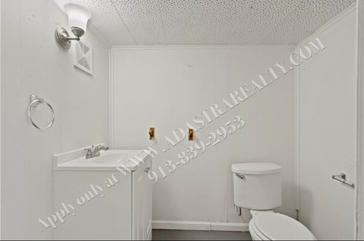 8605 Spring Valley Rd, , Raytown, MO 64138
