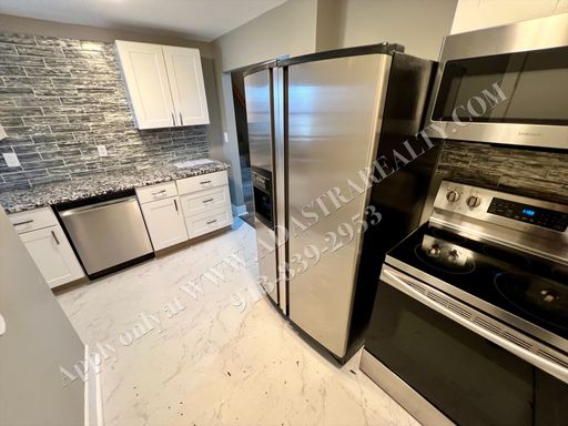 5038 S Benton Ave,, Kansas City, MO 64130