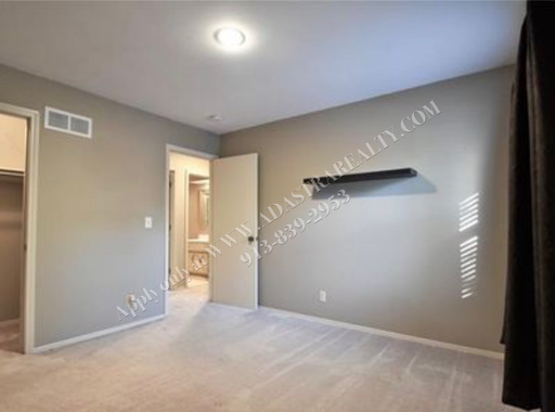16112 W 141st Ter.,, Olathe, KS 66062