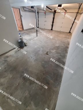 9700 W 89th Ter,, Overland Park, KS 66212