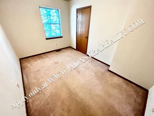 3506 NE Independence Ave,, Lee's Summit, MO 64064