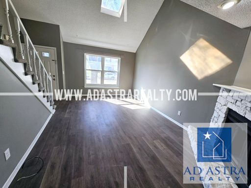11807 Caenen St,, Overland Park, KS 66210