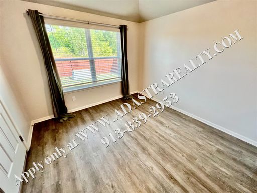 21749 Franklin St,, Spring Hill, KS 66083