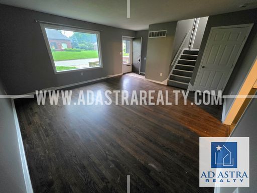 208 Brookside Dr,, Paola, KS 66071
