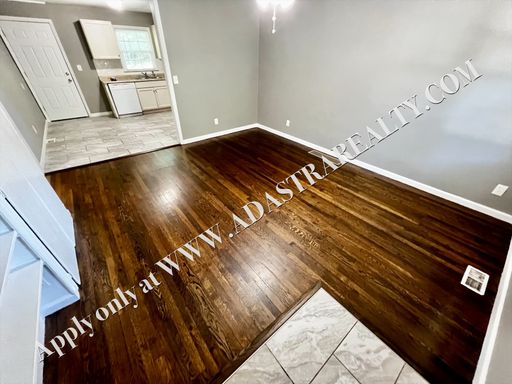 1019 1/2 S Glenwood Ave,, Independence, MO 64053