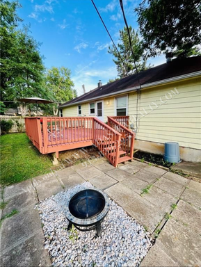 8700 W 82nd St, , Overland Park, KS 66204