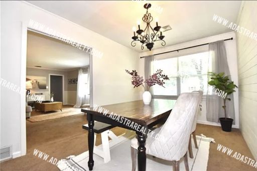 2227 W 78th St,, Prairie Village, KS 66208