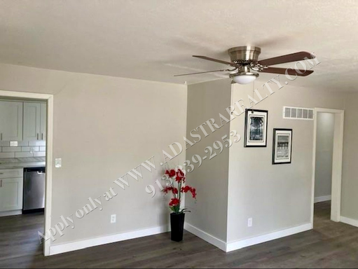 8605 Spring Valley Rd, , Raytown, MO 64138