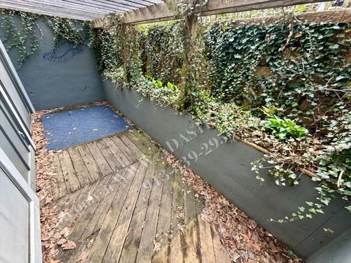 12708 W 110th Ter, , Overland Park, KS 66210