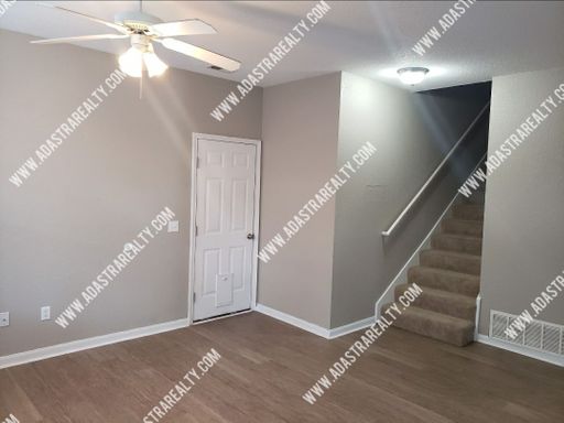 705 Arkansas St, , Unit B,, Lawrence, KS 66044-2350