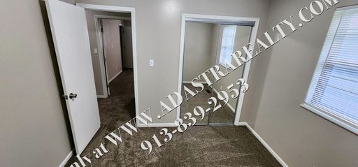 715 6th Ave, , Leavenworth, KS 66048