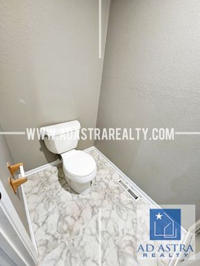 1316 E 123rd Ter,, Unit A, Olathe, KS 66061-3059