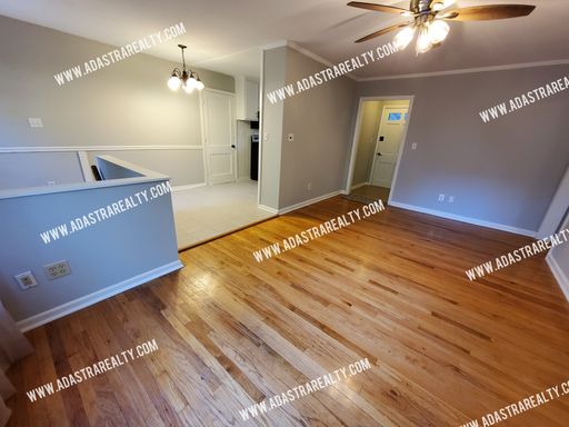 4825 W 75th St,, Prairie Village, KS 66208