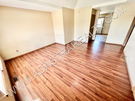 758 Redwood St,, Gardner, KS 66030