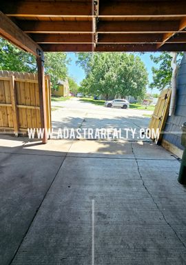 227 S Walnut St,, Olathe, KS 66061