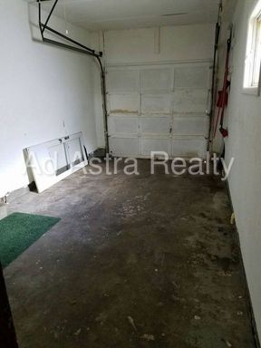 10705 Bristol Ter,, Kansas City, MO 64134-2842