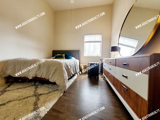 3001 Gillham Rd Apt 206,, Kansas City, MO 64108