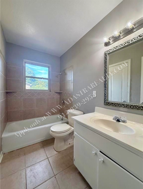 7718 E. 90th Ter,, Kansas City, MO 64138