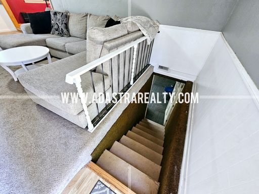 227 S Walnut St,, Olathe, KS 66061