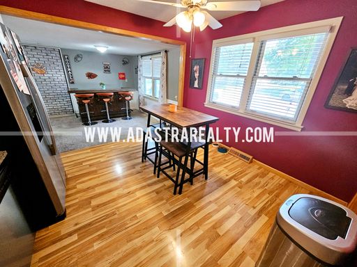 227 S Walnut St,, Olathe, KS 66061