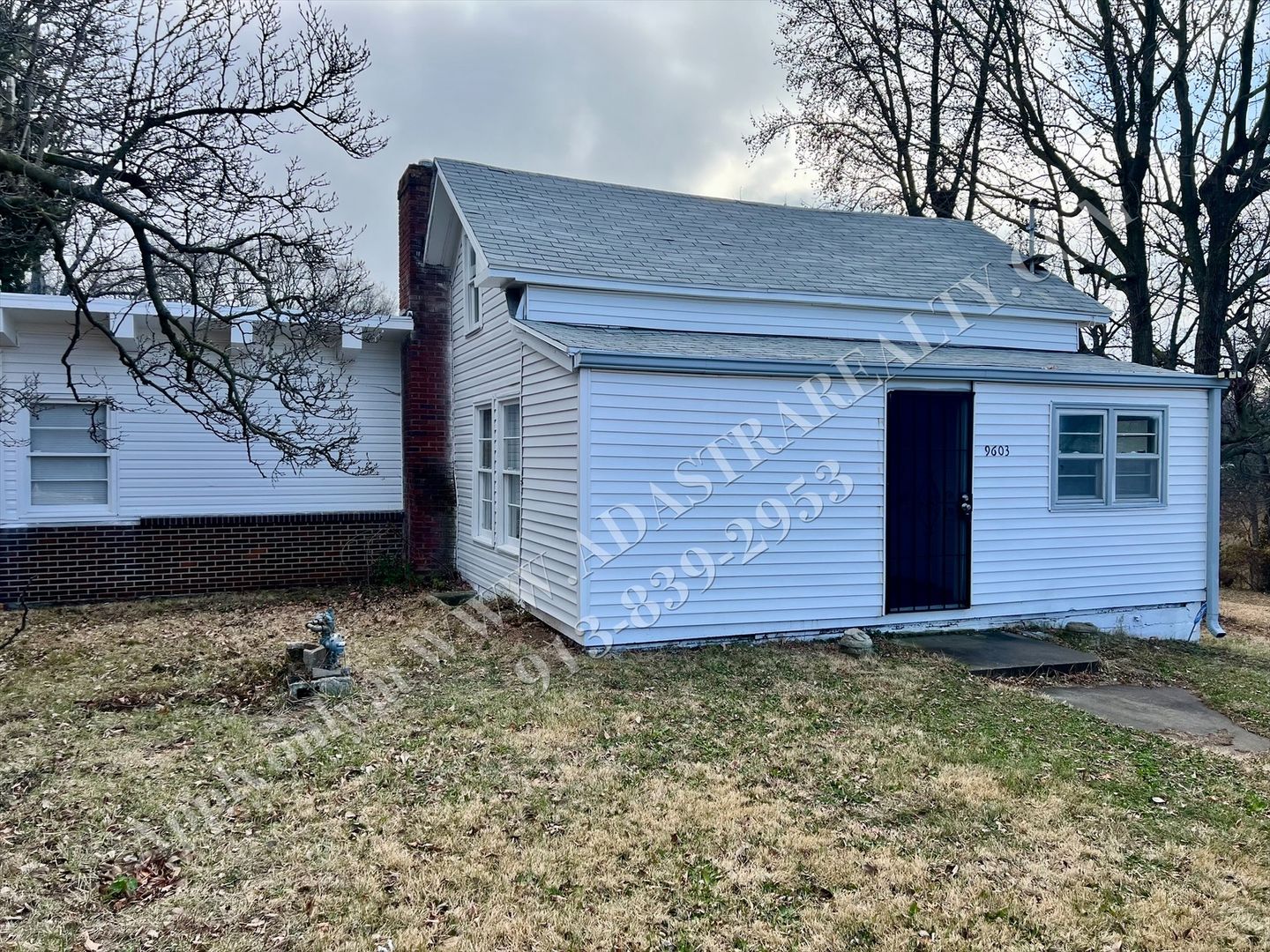 Independence House: 9603 E 35th St S