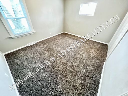 6044 Pflumm Rd,, Shawnee, KS 66216