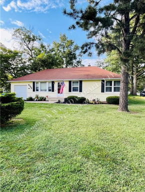 8700 W 82nd St, , Overland Park, KS 66204