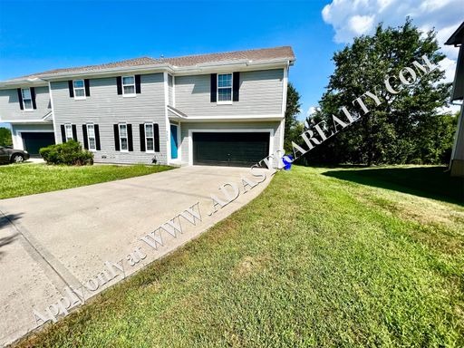 5205 Woodland Dr,, Shawnee, KS 66218-9044
