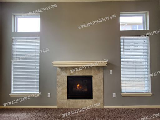 21782 W 123rd Ter,, Olathe, KS 66061-7628