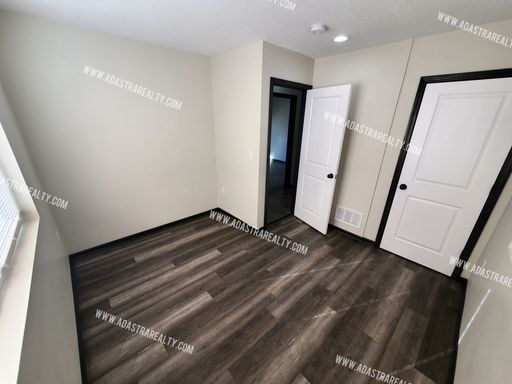 1518 W 26th St,, Lawrence, KS 66046