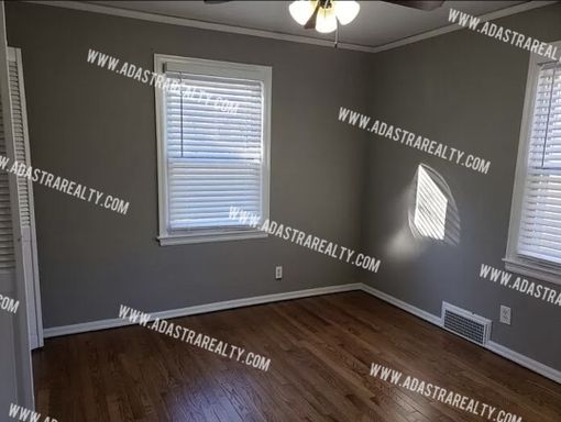 8410 W 55th Ter,, Merriam, KS 66202