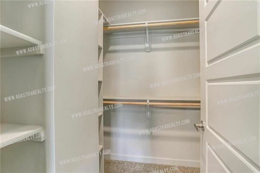 15852 Valley View Dr,, Overland Park, KS 66223
