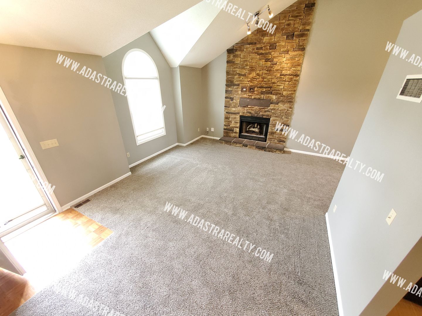 Shawnee House: 11006 W 76th St,