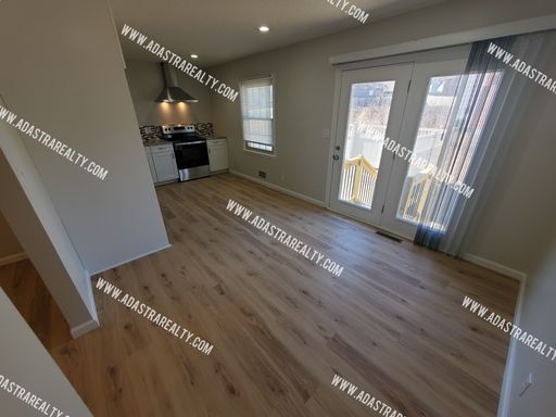 9700 W 89th Ter,, Overland Park, KS 66212